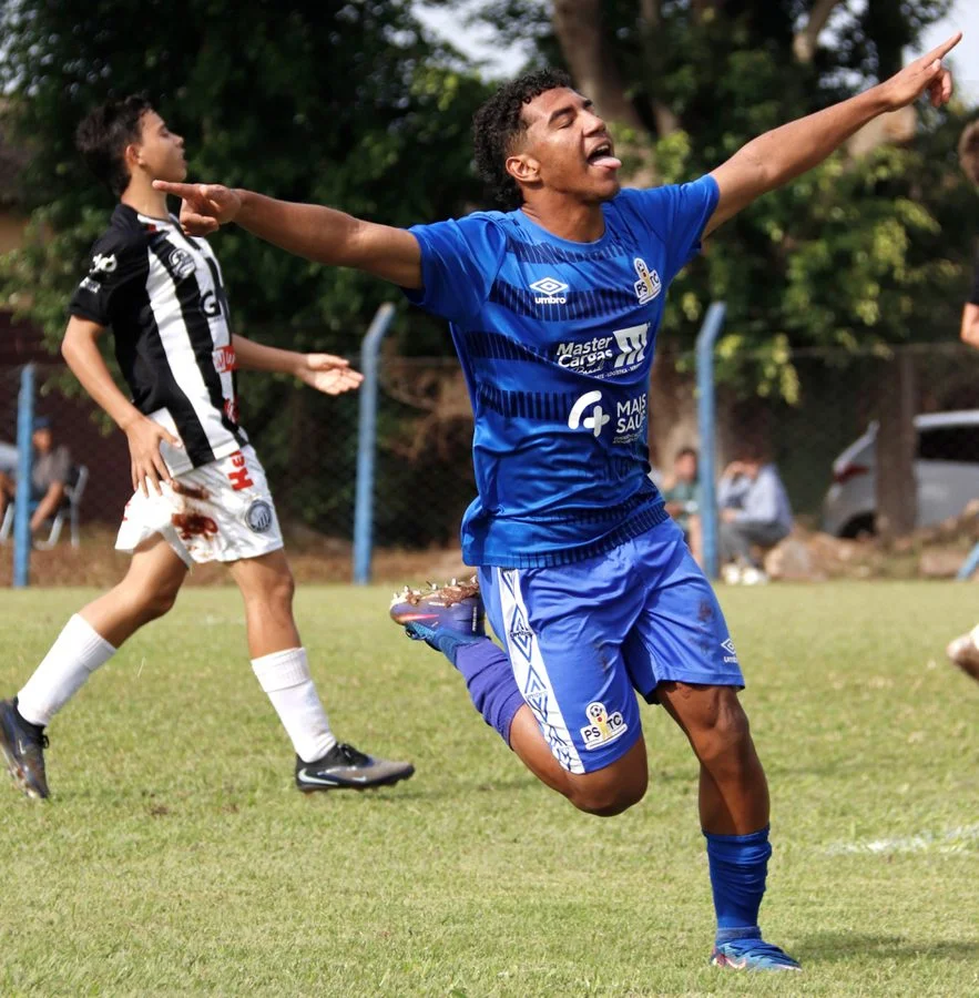 Categoria Sub-15 do PSTC vence e se classifica para a final do Campeonato Paranaense