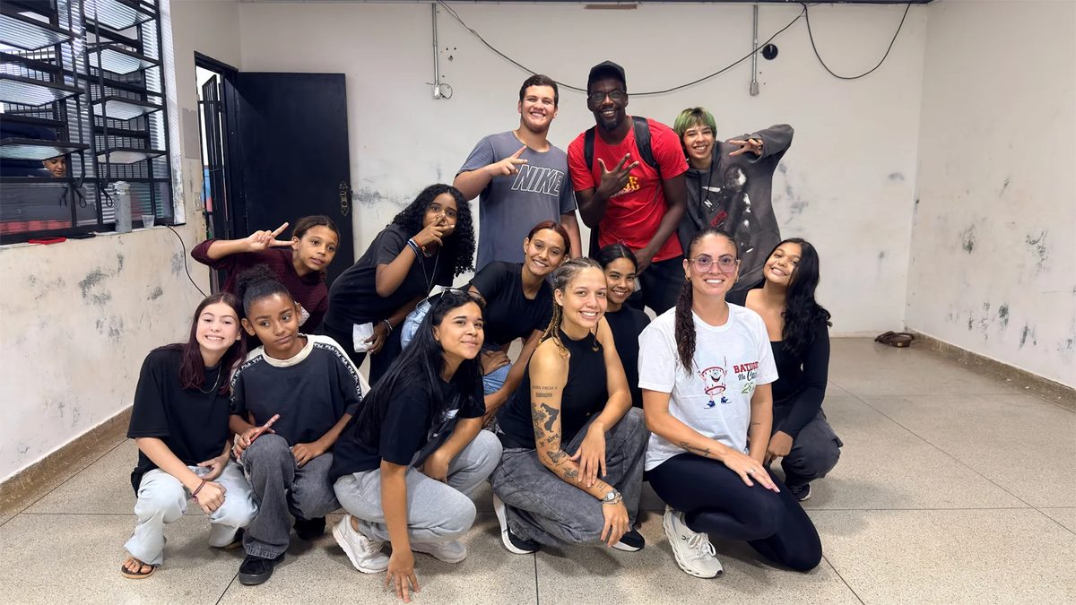Projeto apresenta danças tradicionais brasileiras e cultura nordestina a jovens de Bauru