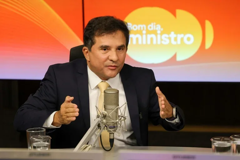 Copa do Mundo Feminina 2027 deve impulsionar inclusão e igualdade de gênero no Brasil, diz ministro