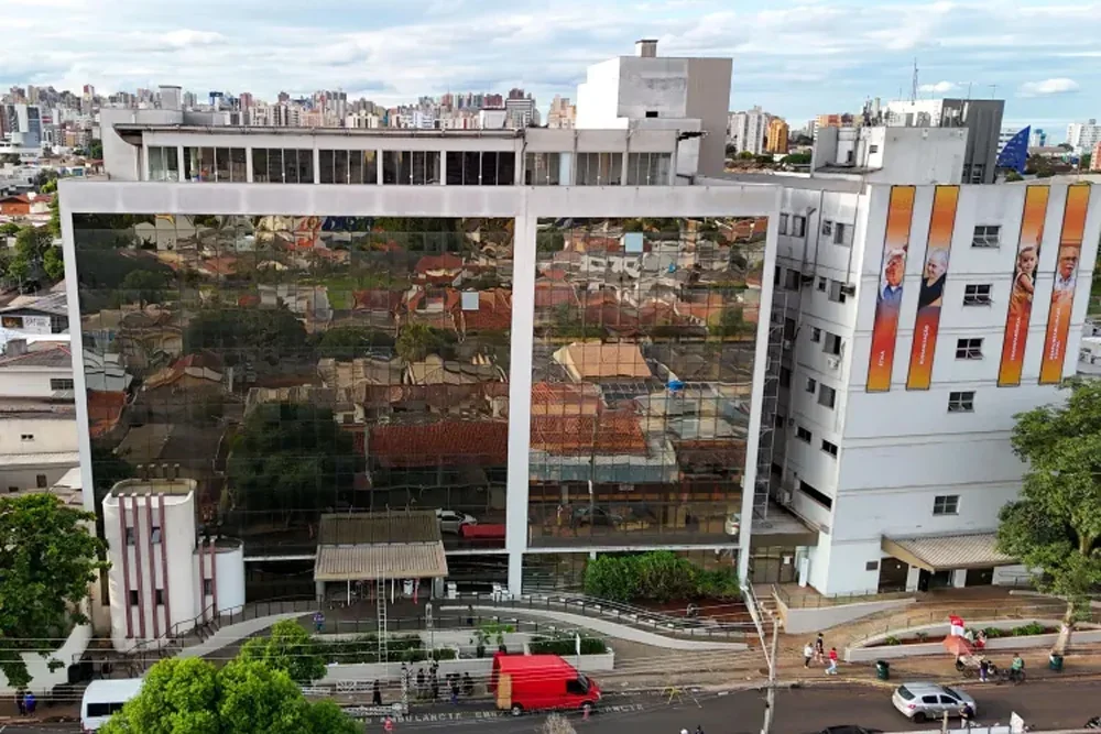 Hospital do Câncer de Londrina receberá R$ 121,9 milhões para ampliar atendimento oncológico