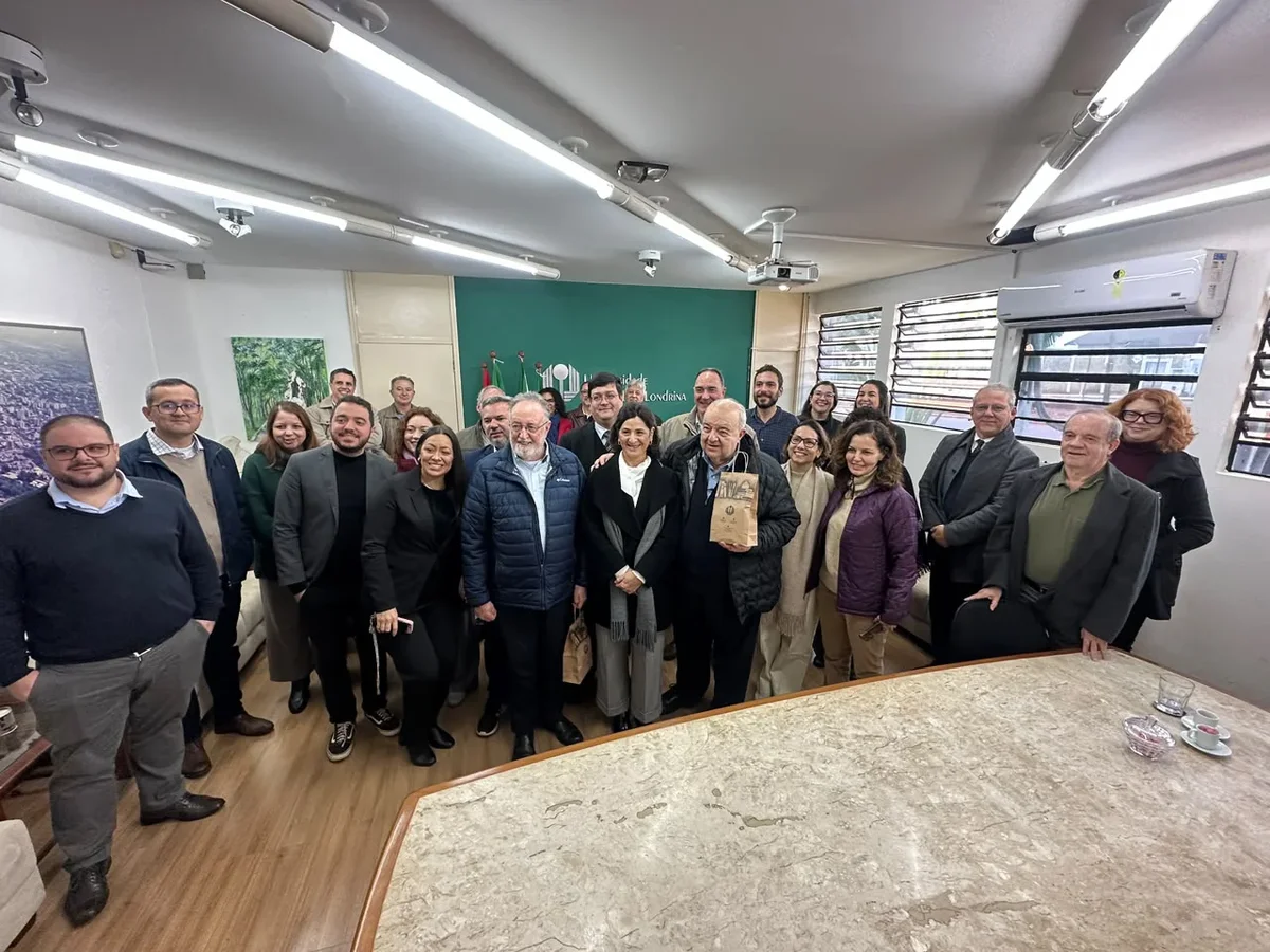 Pré-candidato ao Governo do Paraná, Rafael Greca intensifica articulações durante agenda em Londrina