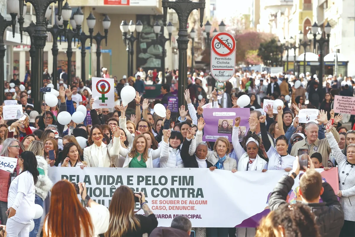 Paraná intensifica mobilização para caminhada estadual de combate ao feminicídio