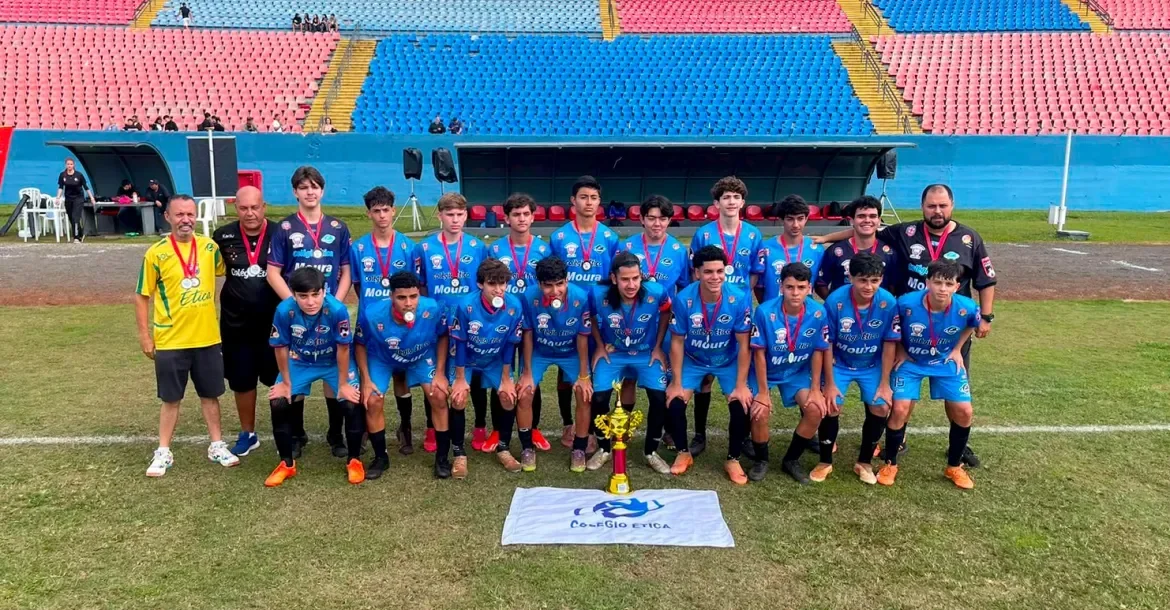 Colégio Ética conquista dois títulos no JEPs Bom de Bola 2026 em Londrina