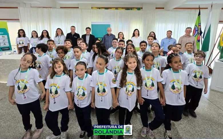 Escola de Rolândia cria cooperativa mirim para ensinar empreendedorismo e cooperação aos alunos